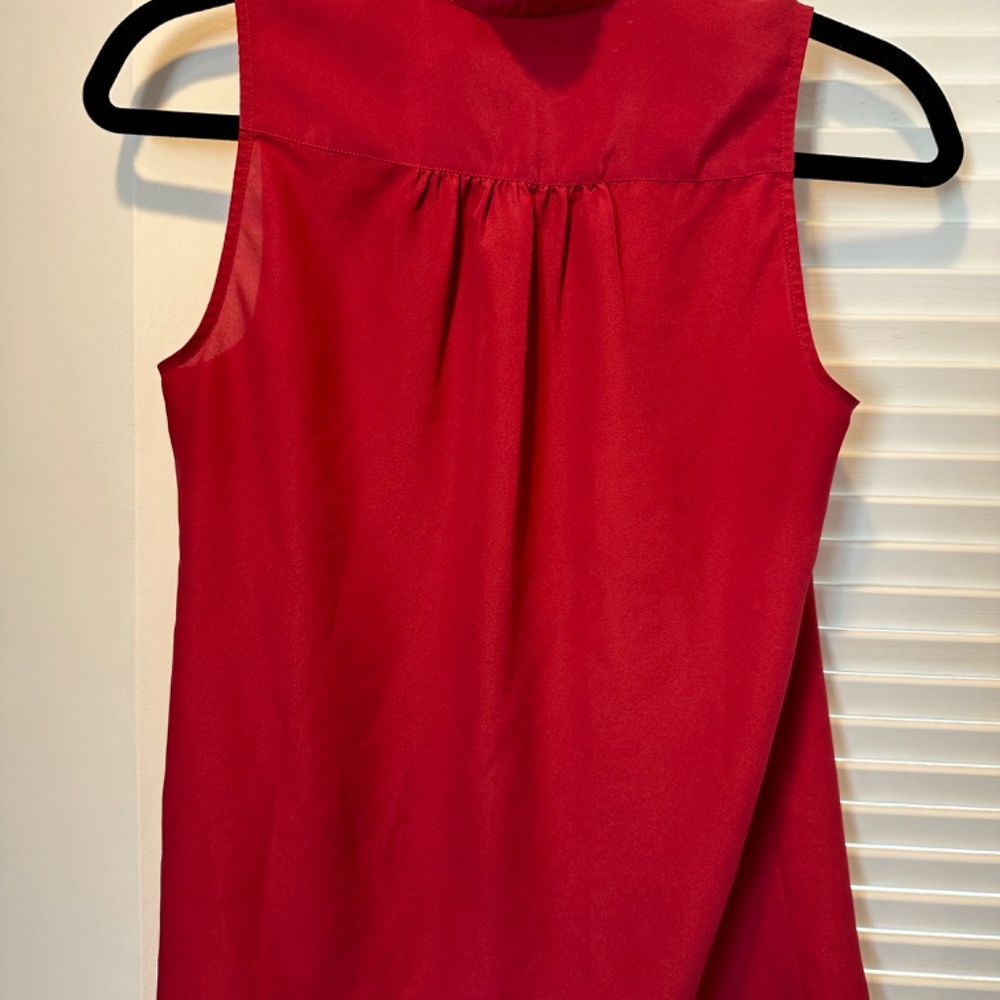 Tank Top/Shell - Picture 2 of 3